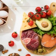 Cukup Tinggi Kalori, 5 Makanan Sehat Ini Bikin Naik Berat Badan Saat Kamu Kalap Makan!