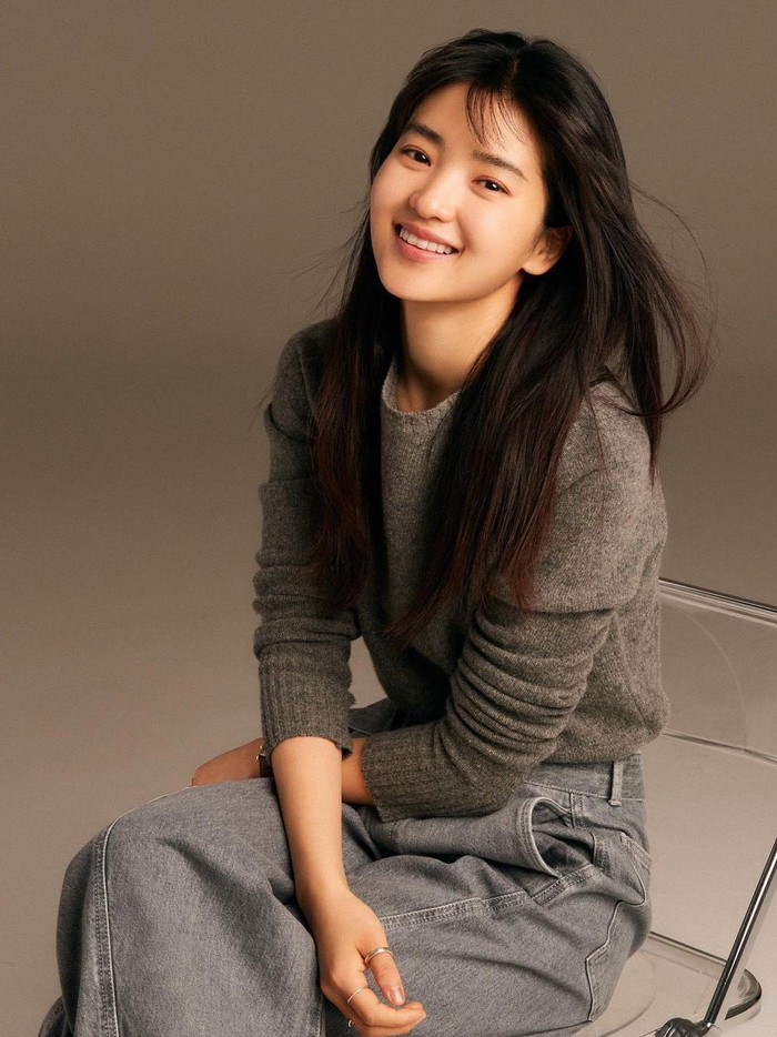Nama Kim Tae Ri masih menjadi perbincangan hangat bahkan setelah drama populer yang diperankannya telah berakhir dari beberapa waktu lalu./ Foto: instagram.com/management_mmm