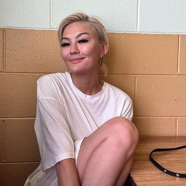 7 Potret Wajah Polos Agnez Mo Tanpa Make Up, Ada Bekas Jerawat