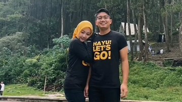ATALIA IKHLAS MELEPAS