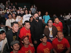 Review Film Ngeri-ngeri Sedap, Cerita Kehidupan Orang Batak
