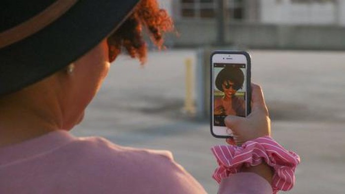 Sering Gunakan 'Filter Cantik' di Sosial Media? Ternyata Ini Dampak Psikologinya Lho!