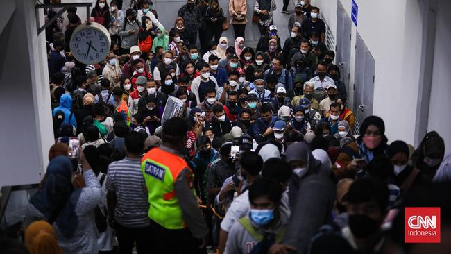 Penumpang Stasiun Manggarai Tembus 400 Ribu hingga Sore Ini