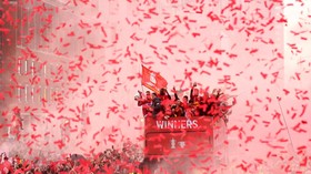 FOTO: Parade Dua Gelar Juara Liverpool