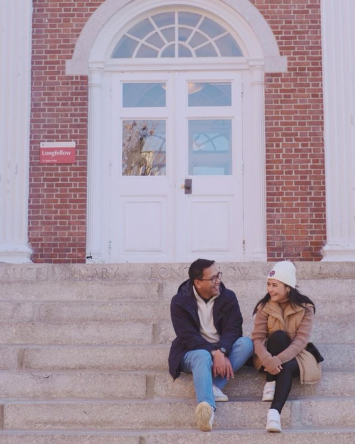 Prilly Latuconsina dan Iman Usman