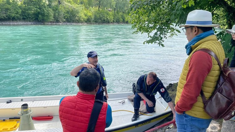 Ridwan Kamil memantau pencarian Eril yang hilang di Sungai Aare, Swiss