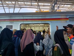3 Langkah Terbaru KAI Buntut Penumpang Membeludak di Manggarai