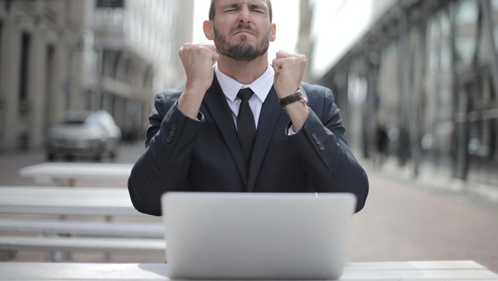 Ups! Meski Pekerja Keras, 5 Zodiak Ini Ternyata Serakah dan Self Oriented! Siapa Mereka?