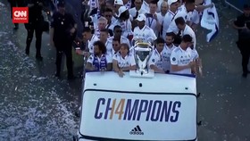 VIDEO: Momen Tim Real Madrid Rayakan Kemenangan Bersama Fans