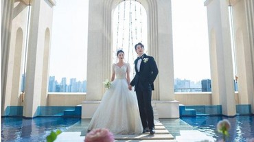 Hoon U-Kiss & Hwang Ji Seon Eks Girl's Day Resmi Menikah