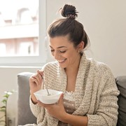 3 Makanan Tinggi Protein yang Ternyata Baik Dikonsumsi di Usia 40-an