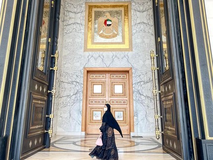 Liburan ke Dubai, Ini 7 Potret Laudya Cynthia Bella Habiskan Waktu Bersama Sahabat