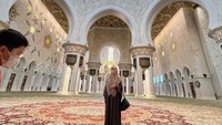 <p>Bunda tertarik menyusul Bella dalam waktu dekat? Semoga Bella kembali ke Tanah Air tanpa suatu halangan ya, Bunda! (Foto: Instagram @laudyacynthiabella)</p>