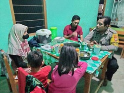 Gadis ABG dari Semarang Ditelantarkan Kenalan FB di Pantai Congot