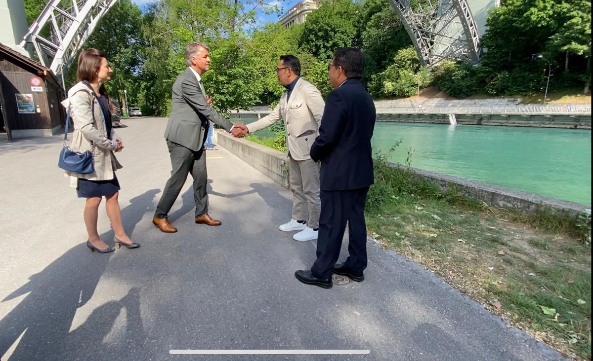 Ridwan Kamil di Bern &lpar;KBRI Bern&rpar;