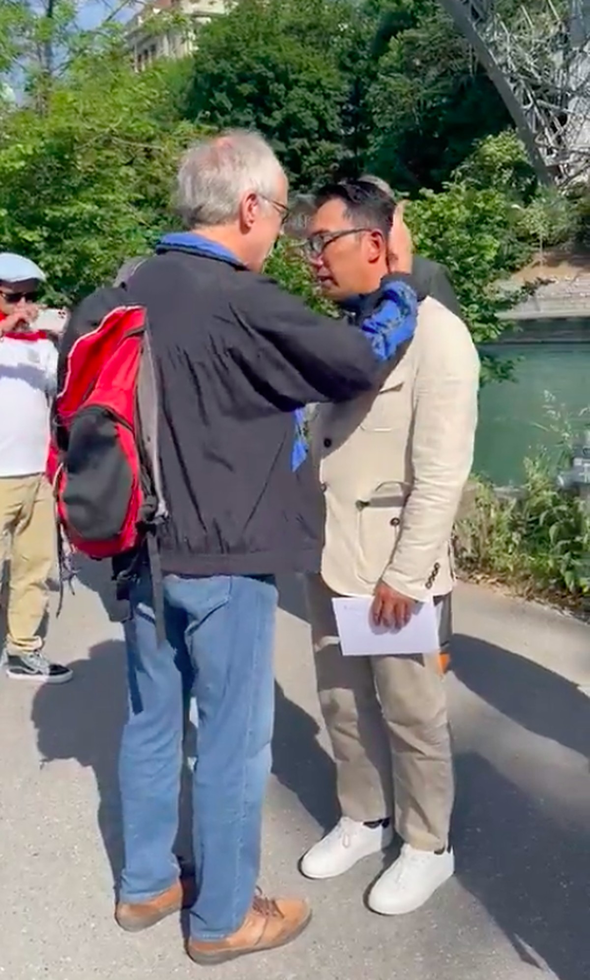 Ridwan Kamil Ucapkan Terima Kasih ke Heinrich Penyelamat Zara Adik Eril &lpar;Dok&period; Pemprov Jabar&rpar;