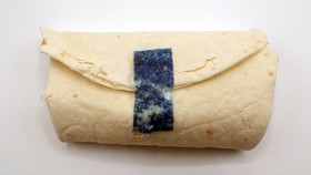 Kini Ada Selotip Khusus Agar Burrito Tak Berantakan