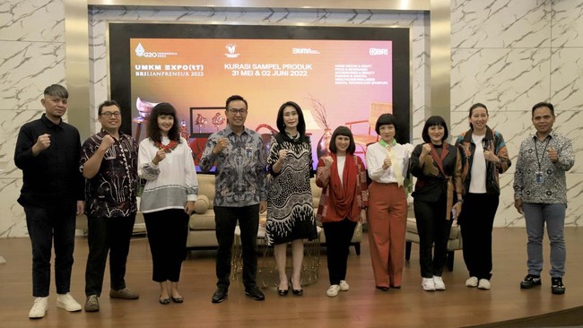 BRI menyatakan terus mewujudkan komitmen memberdayakan UMKM agar naik kelas, antara lain lewat penyelenggaraan UMKM EXPO(RT) BRILianpreneur 2022.