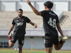 Everton Buka Keran Gol PSM Menit ke-68, Skor 1-3 Lawan Persija