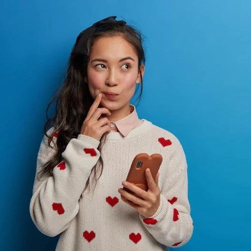 img-title 4 Cara Menghindari Diri dari Oversharing di Media Sosial, Coba Terapkan yuk Biar Nggak Menyesal Nantinya!