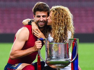 img-title Gerard Pique Pamer Pacar Baru di Medsos, Shakira Joget & Tak Mau Lagi Nangis