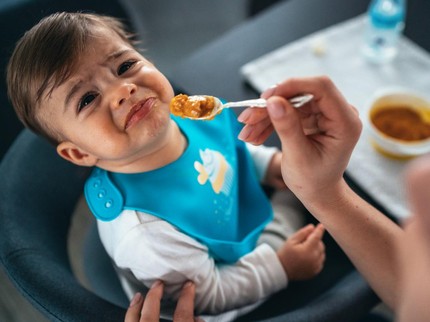 Setop Kesal Bunda! Ini 5 Cara Mengatasi Anak Susah Makan