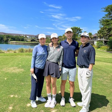 Pesan Menyentuh Suami Korea Maudy Ayunda untuk Ayah Ibu Mertua