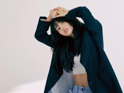 Jalani Prosedur Cabut Gigi Saat Tur Dunia, Momo TWICE Bikin Fans Khawatir