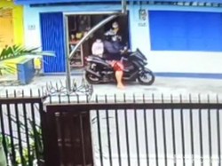 Tersorot! Ciri-ciri 2 Perempuan Pencuri Tabungan Umrah Pasutri Lansia
