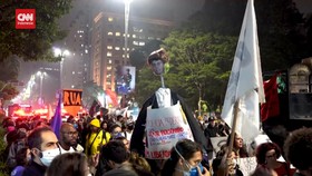 VIDEO: Pria Kulit Hitam Tewas Diduga Disekap Polisi Brasil, Demo Pecah