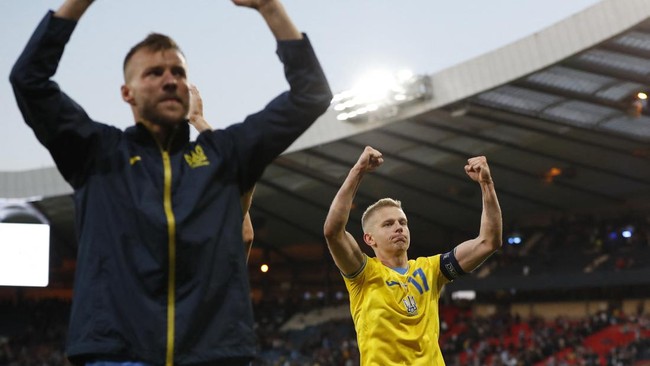 Bintang Ukraina, Oleksandr Zinchenko menyatakan timnya siap habis-habisan menghadapi Wales dalam final play-off menuju Piala Dunia.