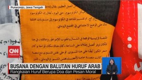 VIDEO: Busana Balutan Huruf Arab dan Batik Motif Khas Maluku Utara