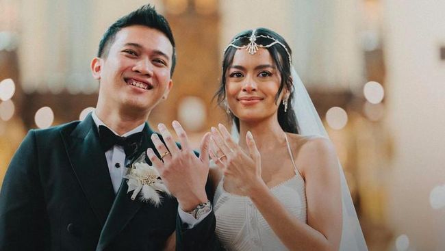Beredar Putusan Cerai Diduga Eva Celia dan Demas Narawangsa