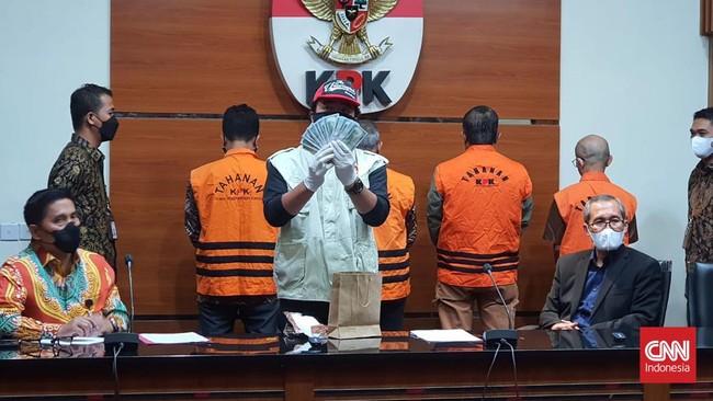 Humas PN Jogja mengatakan institusi itu telah menunjuk dan menetapkan tim majelis hakim tipikor yang akan menyidangkan perkara suap izin apartemen Yogyakarta.