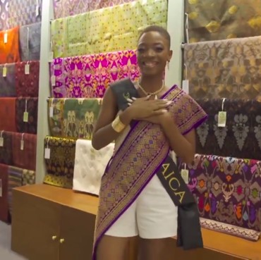 Serunya para Kontestan Miss Global 2022 Belanja Kerajinan Tangan Khas Bali