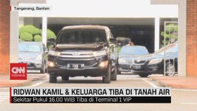 VIDEO: Ridwan Kamil & Keluarga Tiba di Tanah Air