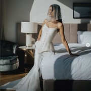 Bikin Pangling, Simak Inspirasi Gaun Pengantin ala Artis Indonesia! Dari Eva Celia hingga Jessica Iskandar