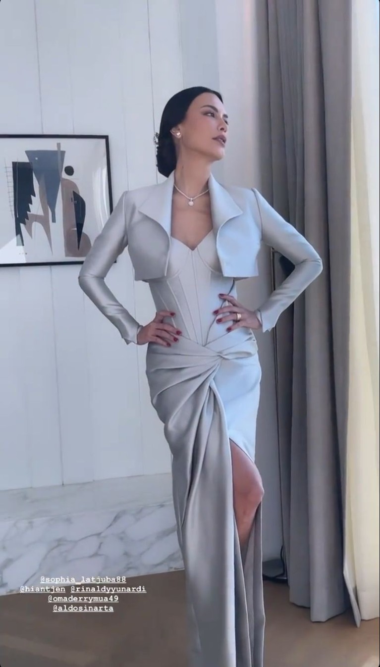 Sophia Latjuba Sophia Latjuba