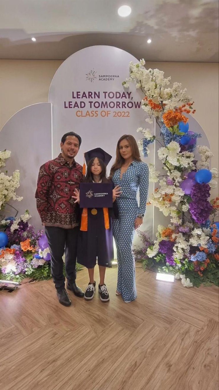 Wulan Guritno Wulan Guritno