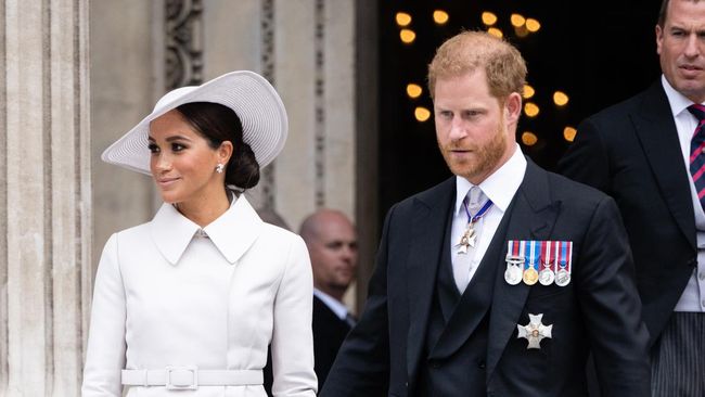 Pangeran Harry Akan Hadir Di Penobatan Raja Charles Iii Namun Meghan