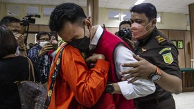 Adam Deni Divonis 4 Tahun Penjara Kasus Akses Ilegal Dokumen Sahroni