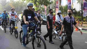 Hari Lingkungan Hidup Sedunia, Anies Gowes Bareng Komunitas Sepeda
