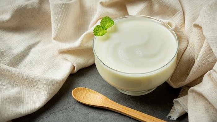 Tak Hanya Bisa Dikonsumsi, Ini 6 Manfaat Yogurt untuk Masker Wajah dan Cara Membuatnya!