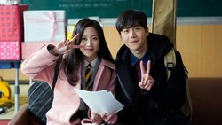 Kim Seon Ho & Moon Ga Young Bakal Jadi Model MV Comeback Daesung BIGBANG