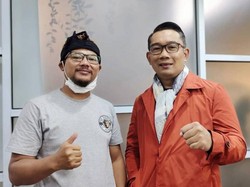 Abah Wanto, Barber di Balik Gaya Rambut Khas Ridwan Kamil