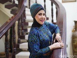 Dangdut Elvy Sukaesih dari Arab sampai ke Jepang