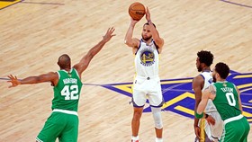 Hasil Final NBA: Warriors Samakan Kedudukan 1-1