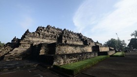 Triawan Munaf Soroti Perilaku 'Asal-asalan' Pengunjung Candi Borobudur