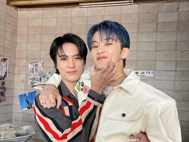 Mark NCT Dream Pamer Foto Jeno & Jaemin Tidur di Karpet Indonesia