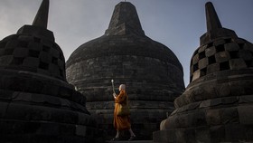 KSP soal Harga Tiket Borobudur: Posisi Candi Turun, Kelebihan Beban